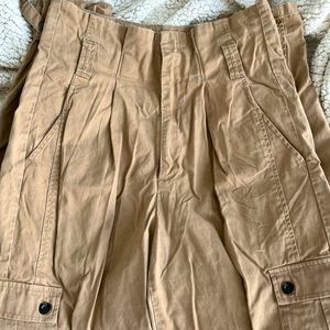 Zara Cargo Pants. I will iron before shipping.